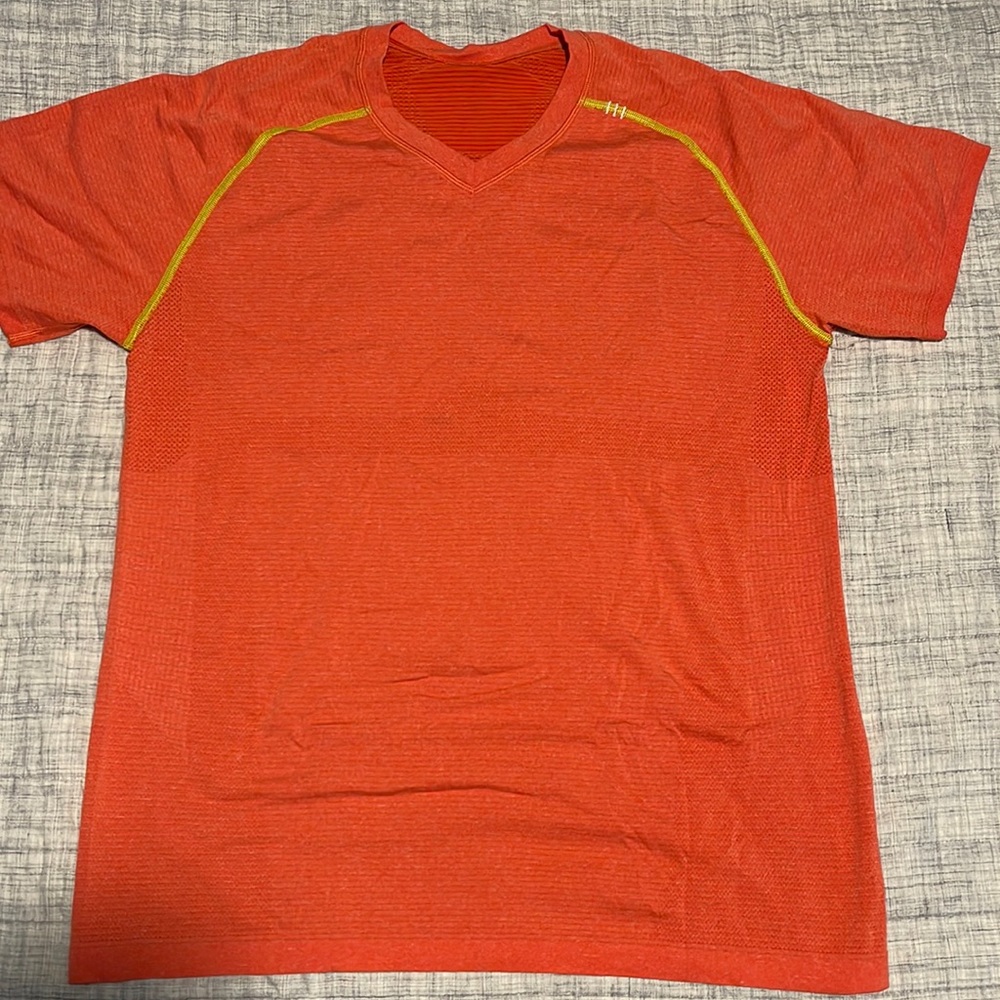 Lululemon Metal Tech V Neck